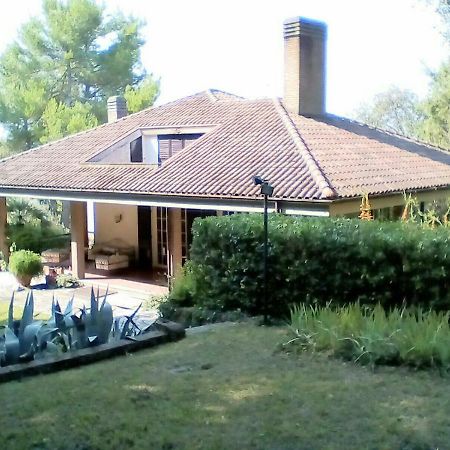 Villa Dall Acqua Pesaro Exteriör bild