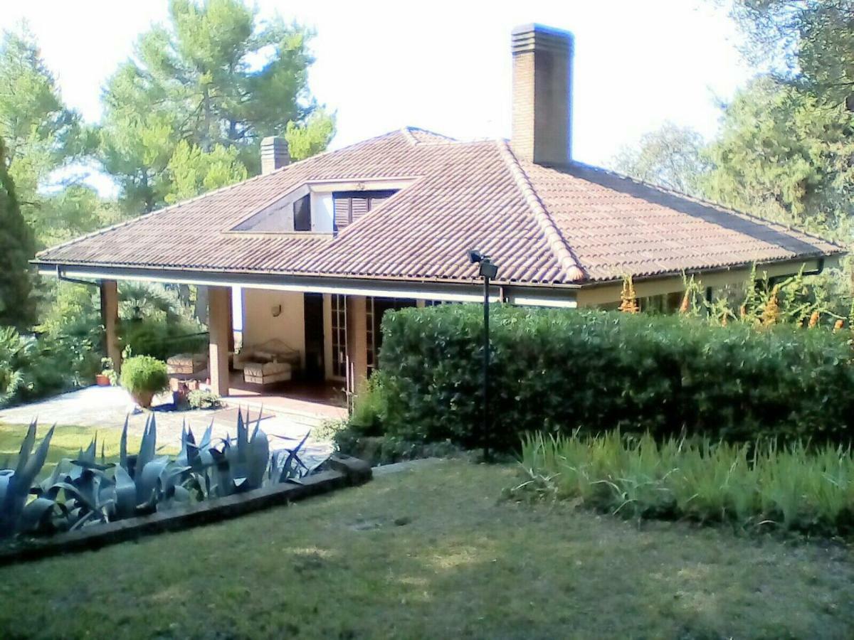 Villa Dall Acqua Pesaro Exteriör bild