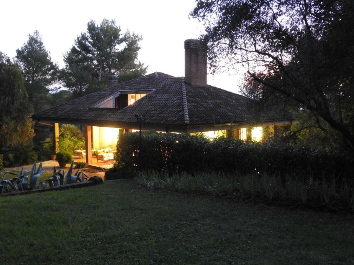 Villa Dall Acqua Pesaro Exteriör bild