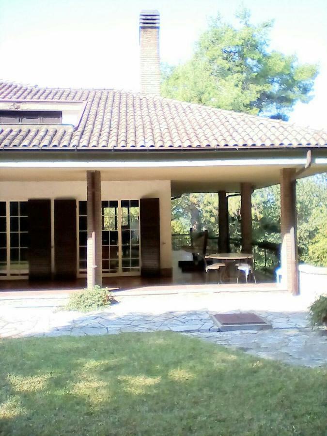 Villa Dall Acqua Pesaro Exteriör bild