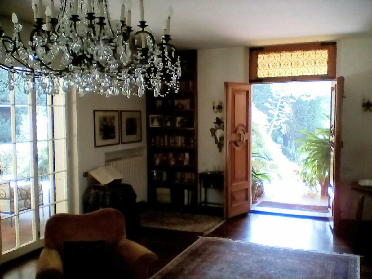Villa Dall Acqua Pesaro Exteriör bild