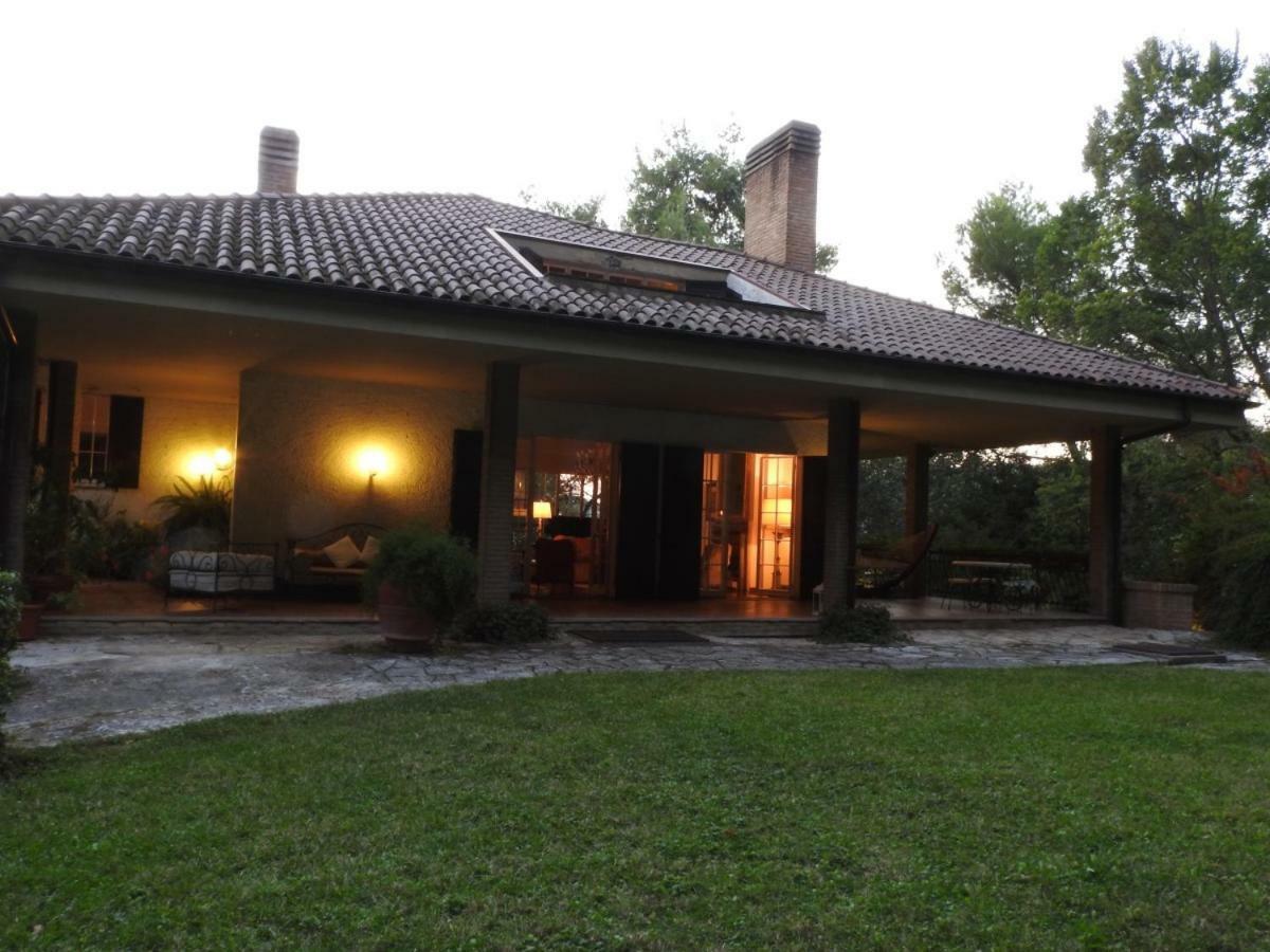 Villa Dall Acqua Pesaro Exteriör bild