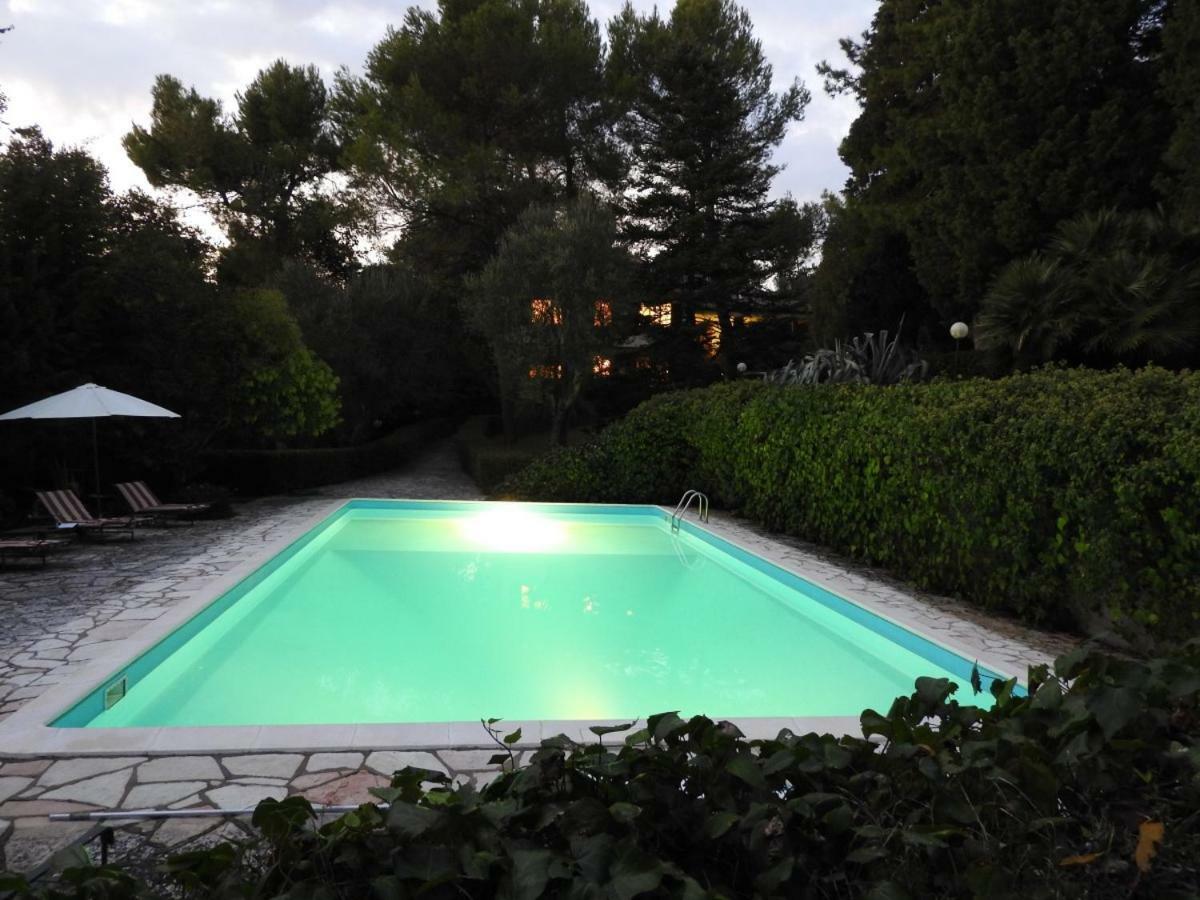 Villa Dall Acqua Pesaro Exteriör bild